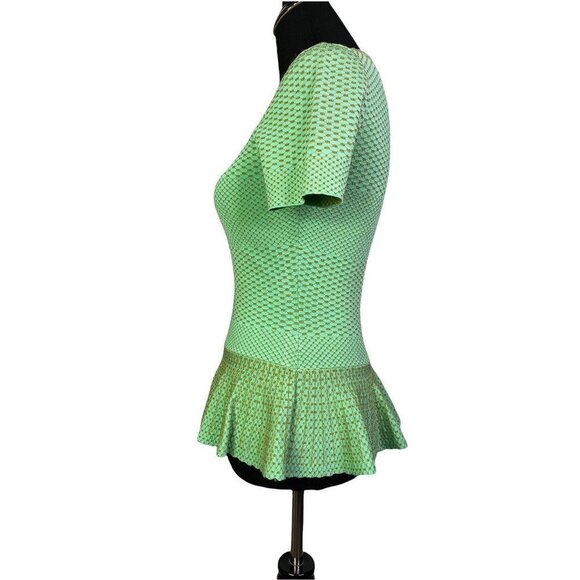 Torn By Ronny Kobo Womens Peplum Top Green Geometric Crew‎ Stretch Ruffles M - Picture 3 of 8